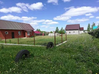 Жилой дом 257,4 кв.м и земельный участок 1323 кв.м в Башкортостане. Жилое здание (жилой дом), общей площадью 257,4 кв.м., адрес местонахождения: Республика Башкортостан, р-н. Уфимский, c/c. Кирилловский, д. Грибовка, ул. Мира, д. 39/1, количество этажей 2, кадастровый номер: 02:47:080403:206…