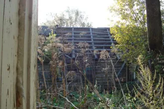 Нежилое здание 862.4 м², Тверская область. Одноэтажное деревянное здание с земельным участком. Год ввода в эксплуатацию: 1988. Количество подземных этажей: 0. Вид ограничений и обременений: нет. Общая площадь: 862.4 м². Материалы наружных стен здания: дерево. Кадастровая стоимость: 13678004.16 руб…