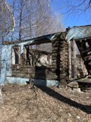 Дом 53,7 кв.м. и право аренды земельного участка 1451 кв.м. в Кировской обл. еще Жилой дом, площадь: 53,7кв.м., кадастровый номер: 43:07:010141:492 и право аренда на земельный участок, площадь: 1451кв.м., кадастровый номер: 43:07:010140:56, Категория земель: Земли населенных пунктов, Вид…