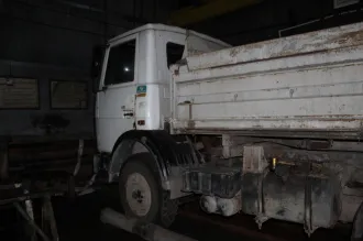Автомобиль MAZ-555102-2125 (идентификационный номер (VIN) Y3M55510240004309, год выпуска 2004, кузов №13647, цвет БЕЛЫЙ)