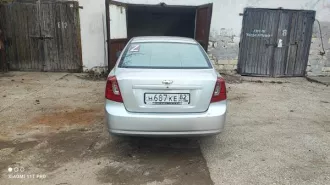 Chevrolet Nubira, 2004 г.в., VIN KLANF193E4K968485, госномер Н687КЕ82. Седан, серый, механическая КПП. Двигатель: бензиновый, 1.8 л (1799 см³), 122 л.с., номер T18SED 028456. Кузов KLANF193E4K968485. Регистрация 06.07.2023.