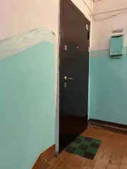 35/100 доли квартиры Удмуртия, 35/100 доли жилого помещения Удмуртия, кадастровый номер: 18:27:030136:74, расположенное по адресу: Удмуртская Республика, г Воткинск, ул Орджоникидзе, д 35, кв 1,