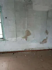 1/5 доли в жилом доме (кадастровый номер: 42:06:0101001:1839, площадь: 43,6 кв.м., местонахождение: Кемеровская область, Ленинск-Кузнецкий район, с. Красное, ул. Кирова, д.83) и 1/5 доли на земельный участок (кадастровый номер: 42:06:0101001:665, площадь: 1 576 кв.м., виды разрешенного…