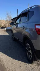 Nissan Qashqai, 2012 года, 141 лс, 224000 км, полный привод, АКПП, VIN: SJNFBNJ10U2471692, требуется ремонт (трещины на лобовом стекле, помят капот, бампер, сломаны передние фары).