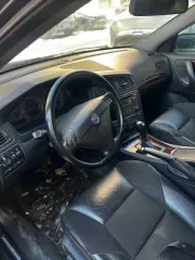 Автомобиль ВОЛЬВО S60, 2005 года выпуска, VIN: YV1RS614962503556, двигатель B5244S 3728768, кузов YV1RS614962503556, мощность двигателя 170 л.с.  125 кВт , рабочий объем двигателя 2435, разрешенная максимальная масса 2000 кг, масса без нагрузки 1561 кг. Лакокрасочное автомобиля в хорошем состояние…