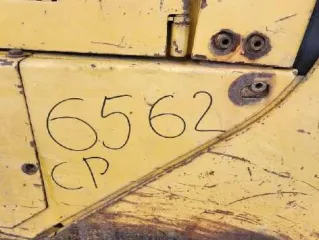 Бульдозер гусеничный Caterpillar D6R, зав.№ CAT00D6RCBLE00256, г.в. 2004, гос.рег.знак СР 6562 63. Местонахождение: Иркутская область, г. Усолье-Сибирское.