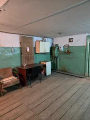 Нежилое помещение 104.7 кв.м, Брянская область, г. Брянск, ул. Бурова, д. 2Б, кадастровый номер 32:28:0015202:737, этаж подвальный.