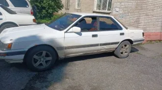 Toyota Vista, госномер А197ЕС27, 1986 год выпуска, кузов SV200000222, мощность 92 л.с., разрешенная масса 1665 кг, снаряженная масса 1390 кг. На ходу, кузов удовлетворительный, двигатель и агрегаты рабочие, ходовая часть удовлетворительная, топливная система в хорошем состоянии.
