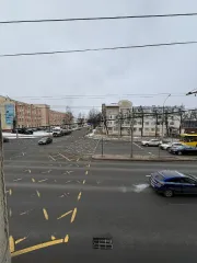 Больница, здания, участок 1993.8 кв. м, Ярославская область. Расположено по адресу: Ярославская область, г. Ярославль, Московский проспект, д. 43/10, с земельным участком, в составе: Больница, кадастровый номер 76:23:010101:11871, назначение: нежилое, количество этажей 2, в том числе подземных 1…