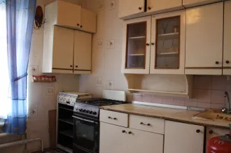 Квартира 84.4 м² Свердловская область, Артёмовский район, п. Буланаш, ул. Кутузова, д. 29, кв. 13, кадастровый номер 66:02:1703009:236. Находится в залоге у ПАО "Совкомбанк" (ИНН 4401116480, ОГРН 1144400000425).