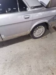 Легковой автомобиль ГАЗ 31105, 2007 г.в.,  VIN Х9631105071358033, грз В154УН177, цвет: серый, кузов №31105070134943, мощность двигателя, кВТ/л.с.: 101  137 , разрешенная максимальная масса, кг: 2000, масса без нагрузки, кг: 1400 . Совместная собственность.  Имущество имеет следующие недостатки…