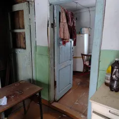 1/3 доли земельного участка и дома в Кировской области, площадь 830 кв.м, назначение: земли населенных пунктов, виды разрешенного использования: для ведения личного подсобного хозяйства, адрес: 612410, Кировская обл, Зуевский р-н, г Зуевка, ул К.Цеткин, д 28, кадастровый номер: 43:09:310111:356 и…
