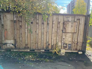 Контейнер, цвет – серый, инвентарный номер – отсутствует, год выпуска не установлен (местонахождение: г. Ижевск, Удмуртская Республика)