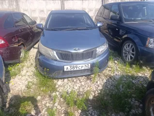 Kia Rio 2013 легковой автомобиль. Идентификационный номер (VIN): Z94CC41BADR121456. Год выпуска: 2013. Номер кузова: Z94CC41BADR121456. Мощность двигателя, л.с. (кВт): 123 (90). Рабочий объем двигателя, куб. см.: 1591. Тип двигателя: бензиновый. Экологический класс: четвертый. Сломан передний…