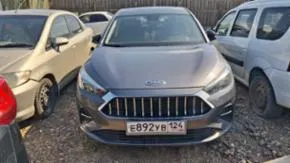 Транспортное средство JAC J7, 2023 года выпуска, идентификационный номер  VIN : MX1J7AGGXPK018053, модель, № двигателя: P3300527, кузов  коляска  №: MX1J7AGGXPK018053. Начальная цена 738 000 руб. 00 коп.