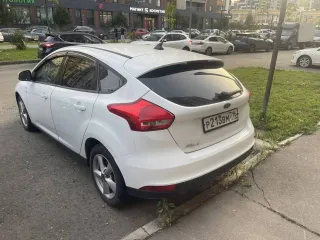Ford Focus 2019 года, 105 лс, 80000 км, VIN: Z6F5XXEEC5KC62143. ТС не заводится, разряжен аккумулятор. Пробег со слов должника примерно 80 000 км. Актуальный пробег уточнять при осмотре.