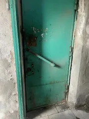 Нежилое помещение (мастерская) 37,3 кв. м, расположенное по адресу: Московская область, г.о. Одинцовский, г. Голицыно, пр-кт Керамиков, д. 98, помещ. 2. Назначение: нежилое, наименование: мастерская, площадь 37,3 кв. м, этаж № 01, кадастровый номер: 50:20:0000000:231695, местоположение: Российская…