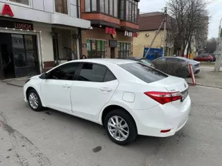 Toyota Corolla 2014, VIN NMTBB3JE50R056350, госномер У648НА761, пробег 180200 км. Состояние удовлетворительное, на ходу, 2 комплекта ключей, документы (ПТС, СТС). На хранении у Взыскателя. Запрет регистрационных действий. Арест.