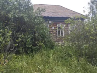 Дом 30,1 кв.м и участок 2000 кв.м, Ульяновская область; еще дом 30,1 кв.м и земельный участок 2000 кв.м; жилой дом, площадь 30,1 кв.м, кадастровый номер 73:02:012003:114, и земельный участок, площадь 2000 кв.м, кадастровый номер 73:02:012003:27, категория земель: земли населенных пунктов, вид…