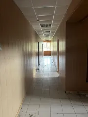 Административное здание 992,2 кв. м, право аренды участка 3559 кв. м, Республика Хакасия. Административное здание, общежитие на 48 мест, назначение: нежилое помещение, 3-х этажное, общей площадью 992,2 кв. м, адрес (местонахождение) объекта: Республика Хакасия, г. Саяногорск, пгт. Майна…