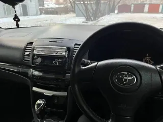 Toyota Allion, 2002 года, 132 лс, АКПП. Легковой автомобиль, марка: Toyota, модель: Allion, год изготовления: 2002, цвет: белый, VIN: отсутствует, ПТС: 25NN097760, г/н: С637РН124, тип двигателя: бензиновый, мощность двигателя, л. с. (кВт): 132, рабочий объем двигателя, куб. см: 1794, экологический…