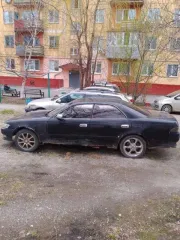 Toyota Mark II 1985 года, черный цвет. Модель двигателя: 1G, бензиновый, номер 6299922, мощность 135 л.с. (99 кВт), рабочий объем 1988 см³. Кузов № GX906653696. ПТС: 25 РСМ 647442, госномер У 470 АХ 125. Страна изготовитель: Япония. Технически допустимая максимальная масса 1565 кг, масса в…