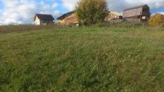 Земельные участки, 1600 кв.м, Иркутская область, д. Тайтура. Земельный участок в Иркутской обл., 1600 кв.м. Земельный участок в Иркутской обл., 1600 кв.м. Земельный участок, под строительство индивидуального одноэтажного деревянно-рубленного жилого дома и строительство каменного гаража…