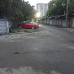 Mazda 6 2006 года, 120 л.с. Цвет: красный. VIN: JMZGG128271659118.