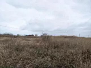 Право заключения договора аренды земельного участка В соответствии с описанием лота в Извещении 
Кадастровый номер земельного участка: 34:34:060002:698 
Площадь земельного участка: 910 
Вид разрешённого использования земельного участка: 2.1 

