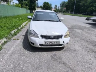 Lada Priora 2014 года выпуска, белый цвет, VIN XTA217030E0466041, госномер В789АО95. Транспортное средство находится в неудовлетворительном, нерабочем техническом состоянии. Документы и ключ зажигания отсутствуют.