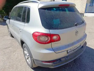 Volkswagen Tiguan, 2010 года, 170 лс, 153000 км, полный привод, АКПП автомобиль «WOLKSWAGEN TIGUAN» 2010 года выпуска, VIN - XW8ZZZ5NZBG105560, номер двигателя CAW 110650 местонахождение автомобиля г. Палласовка Волгоградская область
