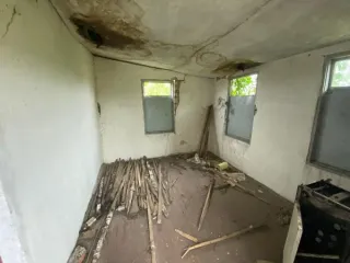 Земельный участок 1125 кв.м с объектом недвижимости в Орловской области, Орловский район, Кромской район, сельское поселение Апальковское, поселок Успенский.