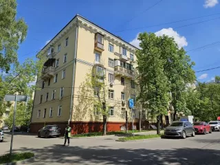 Продажа имущества, находящегося в собственности города Москвы, нежилое помещение по адресу: г. Москва ул. Коминтерна, д. 13/4, площадью 293,3 кв. м (этаж № 1), кадастровый номер: 77:02:0010008:4802 Продажа имущества, находящегося в собственности города Москвы, нежилое помещение по адресу: г. Москва…