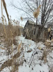Доля 1/4 в жилом доме 60.1 кв.м, Астраханская обл. Доля в праве на жилой дом, площадь 60.1 кв.м, назначение: жилое, количество этажей: 1, адрес (местонахождение): 414038, Астраханская обл., г Астрахань, ул. Якобинская, д 71, кадастровый (условный) номер: 30:12:040755:24, размер доли: 1/4. С…