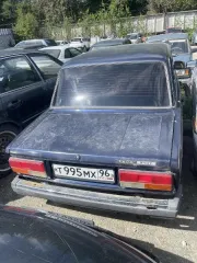 Ваз 2107 2011 автомобиль Ваз 2107, г/н Т995МХ96, 2011 г. в., VIN XTA210740BY004099 вид транспорта: легковой автомобиль объем двигателя: информация отсутствует год выпуска: 2011 коробка передач: информация отсутствует привод: Информация отсутствует государственный регистрационный знак: Т995МХ96…