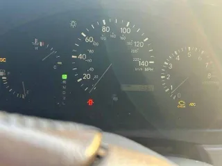 Lexus RX 2001 года, 223 лс, 275000 км, полный привод, АКПП. Легковой автомобиль: Lexus RX300, год изготовления: 2001, легковой универсал, г/н: А372МН155, цвет: черный, VIN: JTJHF10U010198958, ПТС 39 УК 884981, СТС 99 43 084566. (Ходовая часть под замену, сальники передних приводов под замену, свечи…