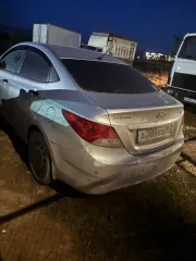 Хендай Солярис 2011 года выпуска, VIN: Z94CT41CBBR037802. Автомобиль не на ходу, отсутствует двигатель. Транспортное средство бывшее в употреблении, может иметь скрытые недостатки и следы естественного износа. Имеется ограничение права: автомобиль находится в залоге у ПАО «Совкомбанк».