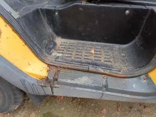 Автобус ГАЗ 322121, VIN X96322121H0822370, 2016 года выпуска, цвет желтый. Модель: ГАЗ 322121. Пробег: 97632 км. Объем двигателя: 2890 см³. ПТС есть. Марка: Газель 322121.