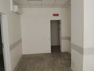 Нежилое помещение 147 кв. м, медицинское, Москва, по адресу: г. Москва, ул. Василия Петушкова, д. 15, площадью 147 кв. м (этаж № 1), кадастровый номер: 77:08:0004001:5955. Назначение нежилого помещения: Медицинское. Общая площадь: 147. Кадастровый номер: 77:08:0004001:5955.