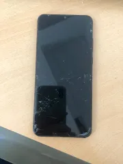 iPhone 12, HONOR, iPhone 8 Plus, Redmi 10C, Samsung Galaxy S22 Ultra. Мобильный телефон марки "iPhone 12" темно-синего цвета, в количестве 1 шт. Мобильный телефон марки "HONOR" в корпусе черного цвета, в количестве 1 шт. Мобильный телефон марки "iPhone 8 Plus", в количестве 1 шт. Мобильный телефон…