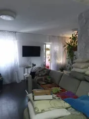 Квартира, площадь 35.8 кв.м., назначение: Жилое, этаж: 4, адрес: Россия, Иркутская область, г Иркутск, ул Верхняя Набережная, дом 167/10, квартира 19, кадастровый номер: 38:36:000023:4312 Находится в долевой собственности, размер доли: 1/6