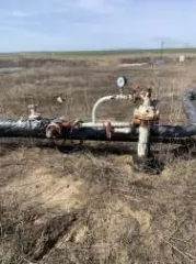 Восточно-Бирлинское нефтяное месторождение (куст 1): право аренды земельного участка кадастровый номер 73:08:045001:860, Ульяновская обл., Мелекесский р-н, МО "Рязановское сельское поселение"; поисковая скважина № 40; поисковая скважина № 41 (оборудование в аренде); поисковая скважина № 46; насос…