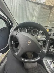 Peugeot 308, 2011 год выпуска, vin: Z8T4C5FS9BM003414, цвет черный, номер кузова: Z8T4C5FS9BM003414, гос. рег. номер: Н650ВР126. Ознакомление с имуществом по рабочим дням в период подачи заявок по предварительному согласованию, запись по телефону +7 928 252-22-37 (Наумова Мария Олеговна). Адрес…