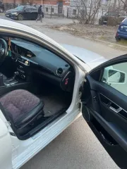 Mercedes-Benz C-Class, 2013 года, 156 лс, 275720 км, АКПП, VIN: WDD2040311А851999, год выпуска 2013, мощность 156 л.с, цвет белый, СТС № 9955 940582, ПТС 61РО 919822.