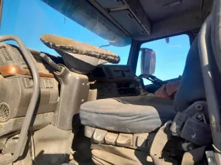 Грузовой самосвал марка БЦМ-52, 2007 г.в., госномер М399ОХ75, цвет красный. VIN: X3W6539A070000405. Шасси (рама): X9PJSG0D17W872268. Кузов (прицеп): X3W6539A070000405. Двигатель в рабочем состоянии, электрика в неисправном состоянии. Назначение: для перевозки, автоматизированной выгрузки сыпучих и…