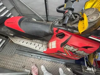 Снегоход Ski-Doo MX-Z REN X 800 2004 года. VIN: 2BPSBS5N85V000142. Номер двигателя: М6068916. Государственный номер: 77АО8090.