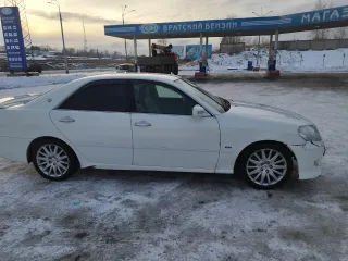 Toyota Mark II 2002, модель MARK II, 2002 г.в., номер кузова GX1106064675. Для получения всей имеющейся информации (в том числе фото) направьте запрос на адрес эл. почты (в теме письма указать ФИО должника): au-mem.torg1@yandex.ru либо по телефону +7 919 171-08-77.