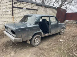 LADA 2105 2010 года выпуска, цвет серо-сине-зеленый, VIN XTA210540A2186048.