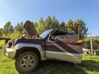 Mitsubishi Pajero 1995 года, легковой автомобиль, марка: Mitsubishi, модель: PAJERO, год изготовления: 1995, цвет: Красный, VIN: Отсутвует, ПТС: 24РС653334, г/н: В492УН124, кузов №: Н57А0002628, вид собственности: индивидуальная.
