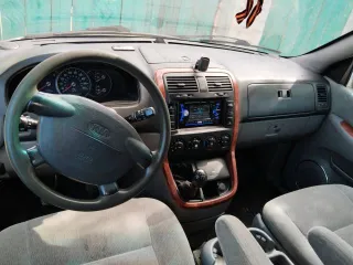 Kia Carnival 2004 года, 144 лс, 209100 км, VIN-номер X4XUP751250000325. Автомобиль марки Kia модель Karnival (КИА Карнивал UP7512) 2004 г.в.